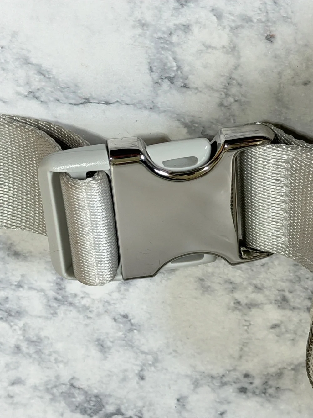 Lululemon everywear silver gray studded belt waist bag limited edition